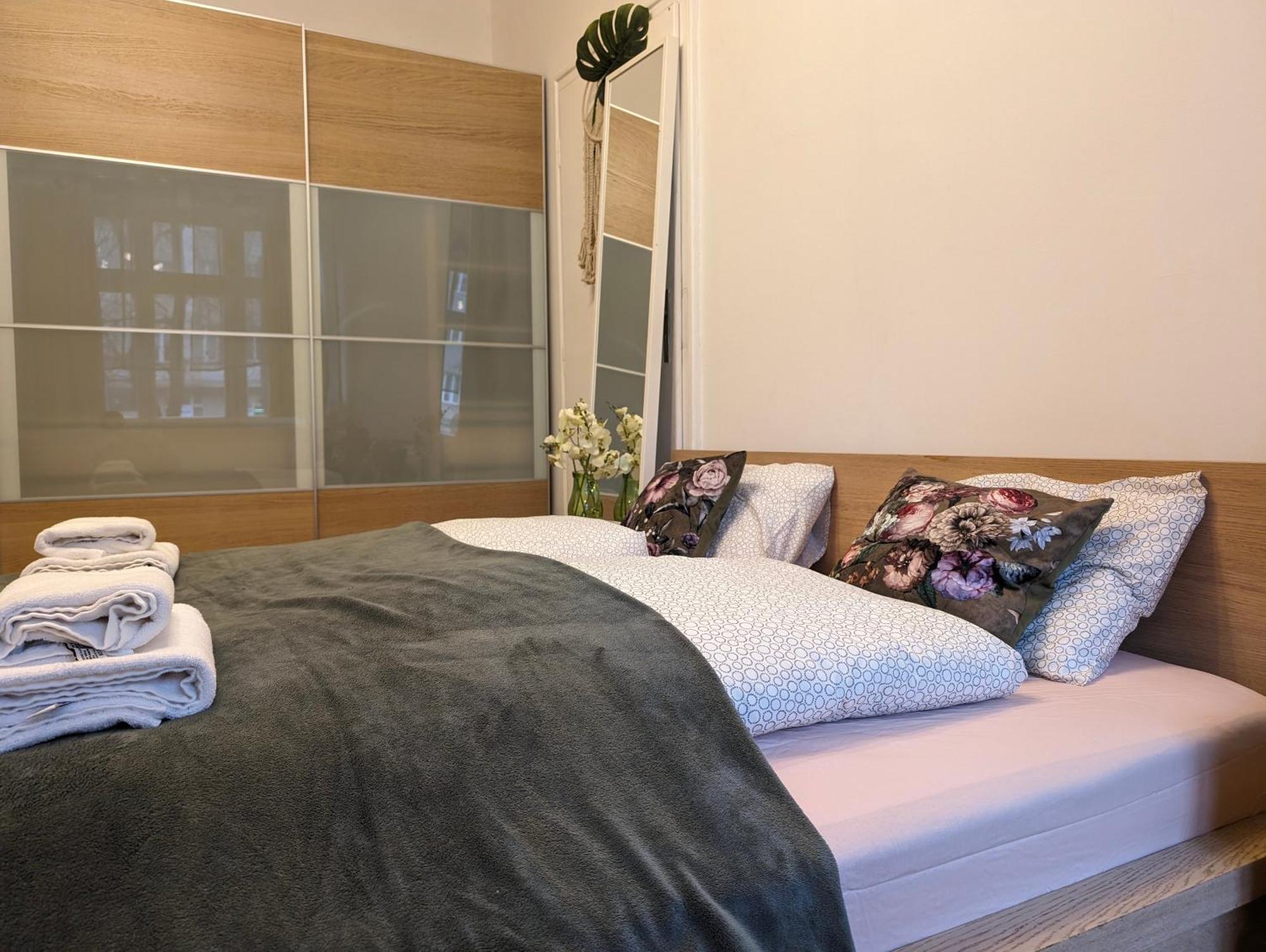 Aleja Krasinskiego 24A By Homeprime Cracovia Exterior foto